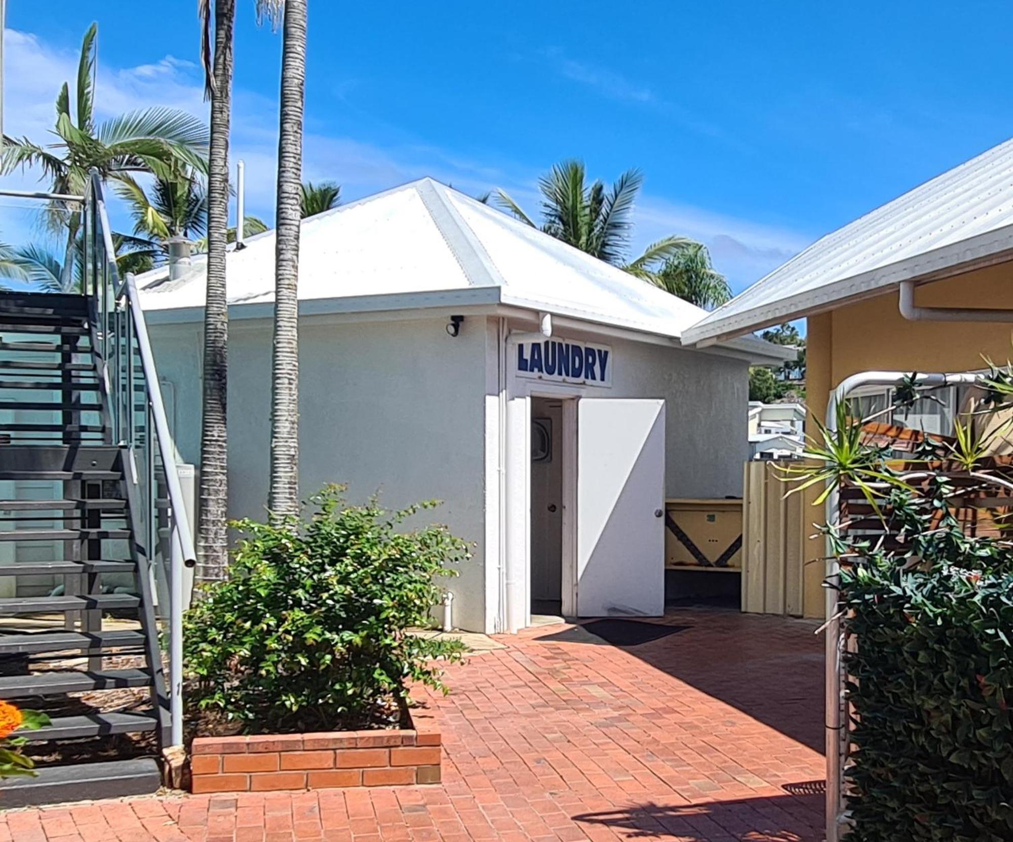 Dolphin Heads - Resort Unit - Absolute Beachfront! - Whitsunday Getaway! Mackay Eksteriør billede